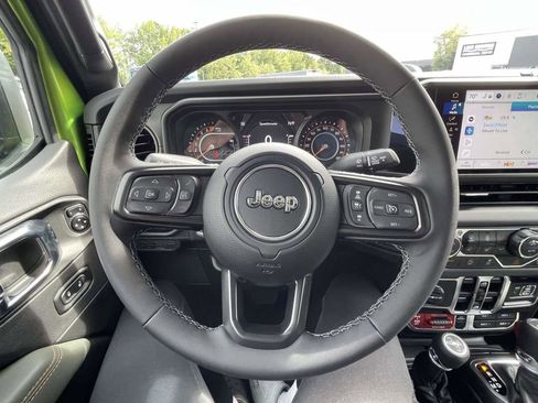 New 2025 Jeep Gladiator Mojave image 33