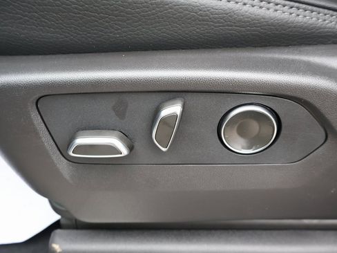 New 2026 GMC Sierra 3500 Denali w/ Denali Reserve Package image 15