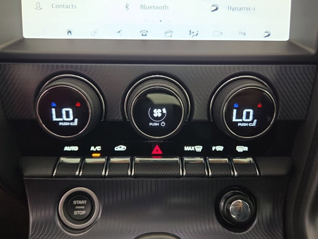 Used 2022 Jaguar F-TYPE R-Dynamic AWD/4WD image 32
