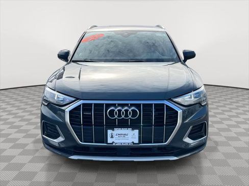 Used 2022 Audi Q3 2.0T Premium image 2