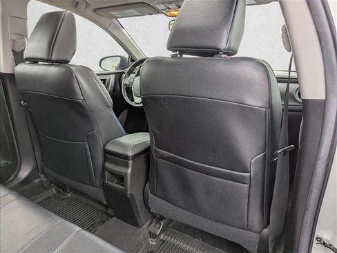 Used 2019 Toyota Corolla XSE image 30