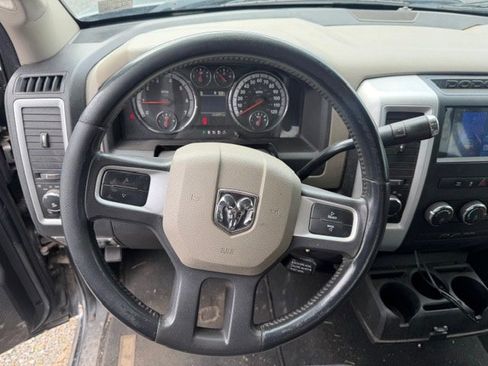 Used 2011 RAM 1500 Big Horn image 11