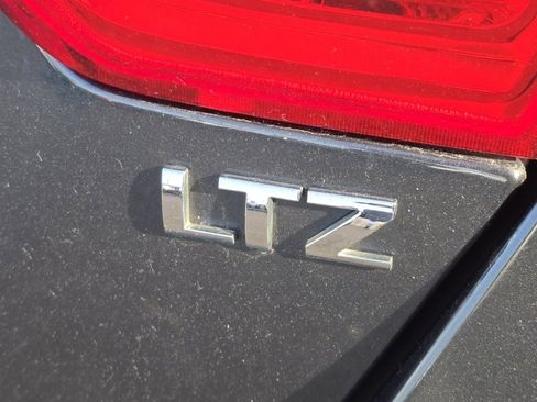 Used 2015 Chevrolet Impala LTZ image 30