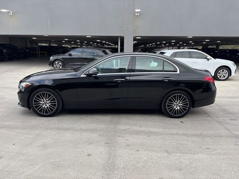 Used 2025 Mercedes-Benz C 300 Sedan image 9