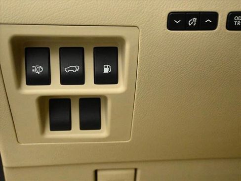 Used 2012 Lexus RX 450h AWD image 10