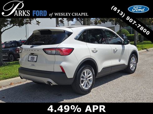 Certified 2022 Ford Escape SE w/ Convenience Package FWD image 4