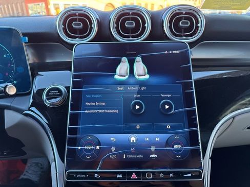 New 2026 Mercedes-Benz GLC 300 4MATIC image 31