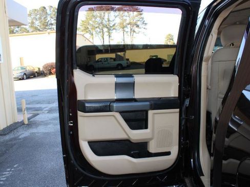 Used 2018 Ford F150 XLT w/ Equipment Group 302A Luxury RWD image 19