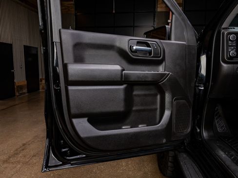 Used 2022 Chevrolet Silverado 1500 Custom Trail Boss image 36