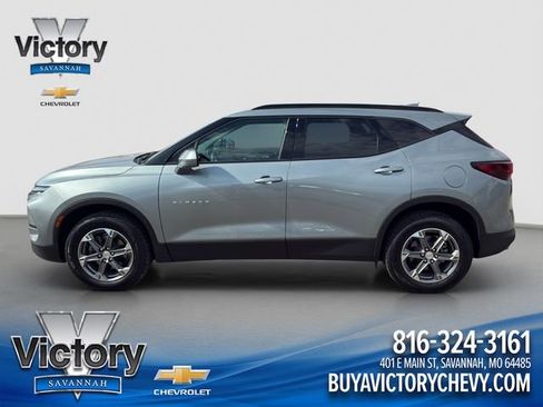 Used 2024 Chevrolet Blazer LT w/ Convenience Package image 4