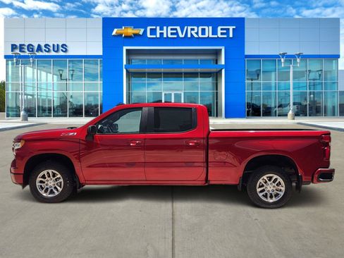 Used 2023 Chevrolet Silverado 1500 RST w/ Convenience Package II AWD/4WD image 3