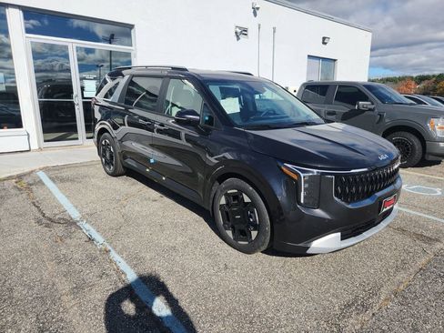 New 2026 Kia Carnival EX image 1