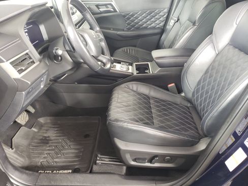 Used 2022 Mitsubishi Outlander SEL image 9