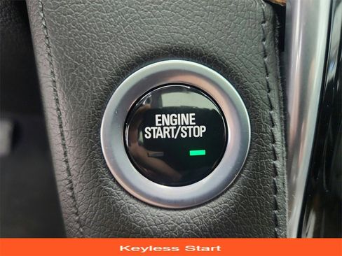 Used 2019 Cadillac Escalade Luxury image 40