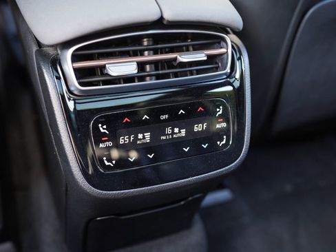 Used 2023 Mercedes-Benz EQS 450+ SUV image 38