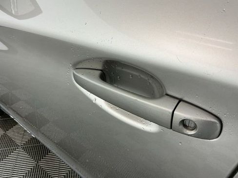 Used 2016 Subaru Outback 2.5i Premium image 11