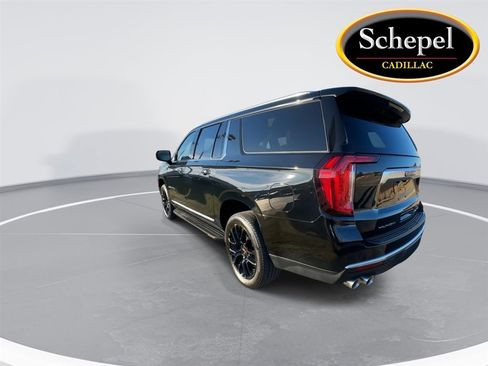 Used 2024 GMC Yukon XL Denali image 6
