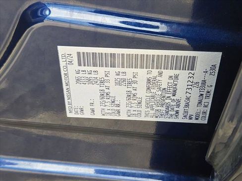 Used 2024 Nissan Rogue SV FWD image 24