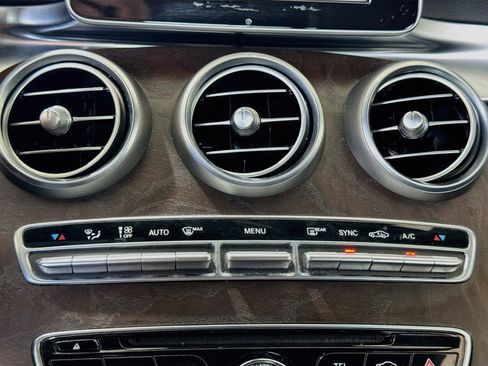 Used 2018 Mercedes-Benz C 300 Coupe image 12