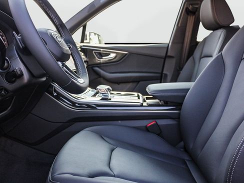 New 2026 Audi Q7 2.0T Premium image 19