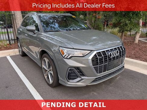 Used 2020 Audi Q3 2.0T Premium Plus w/ Premium Plus Package AWD/4WD image 1