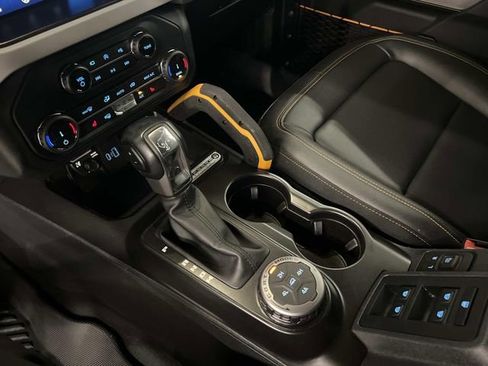 Used 2022 Ford Bronco Badlands w/ Sasquatch Package image 22