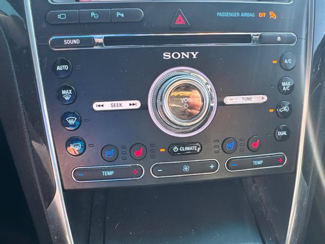 Used 2016 Ford Explorer Limited w/ Equipment Group 301A FWD image 16