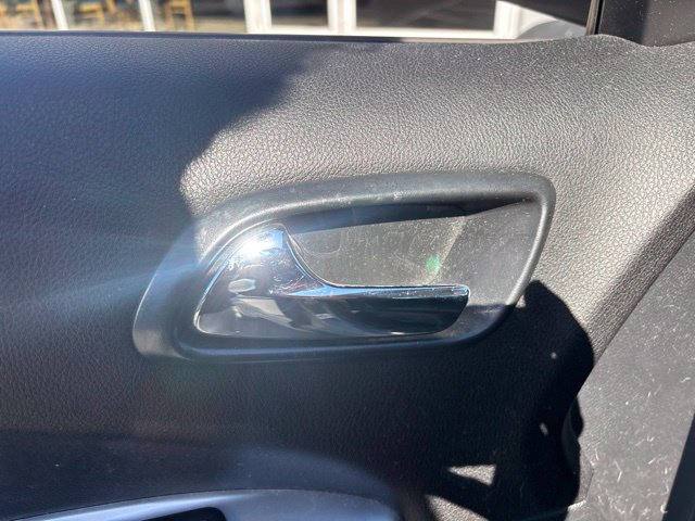 Used 2020 Dodge Journey SE w/ SE Popular Equipment Group FWD image 12