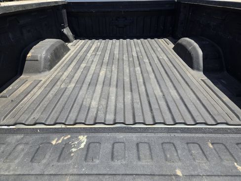 Used 2025 Chevrolet Silverado 2500 LT AWD/4WD image 34