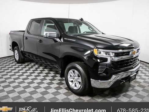 Certified 2025 Chevrolet Silverado 1500 LT AWD/4WD image 1