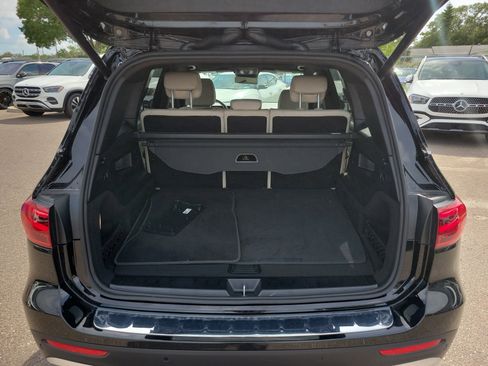 Certified 2026 Mercedes-Benz GLB 250 image 8