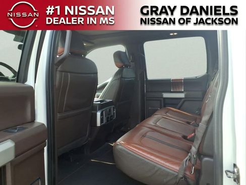 Used 2018 Ford F150 King Ranch w/ Equipment Group 601A Luxury AWD/4WD image 27