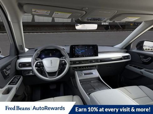 New 2026 Lincoln Aviator AWD image 9