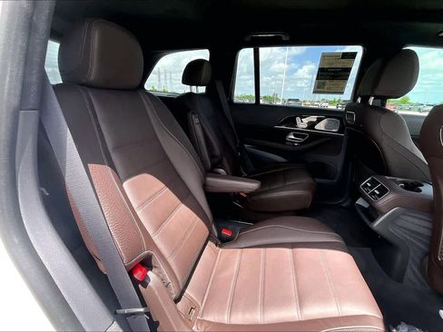 Used 2020 Mercedes-Benz GLS 450 4MATIC image 18