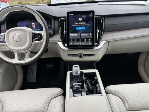 New 2026 Volvo XC90 T8 Ultra w/ Protection Package Premier AWD/4WD image 29