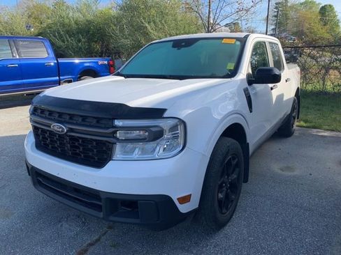 Used 2024 Ford Maverick XLT w/ XLT Luxury Package image 4