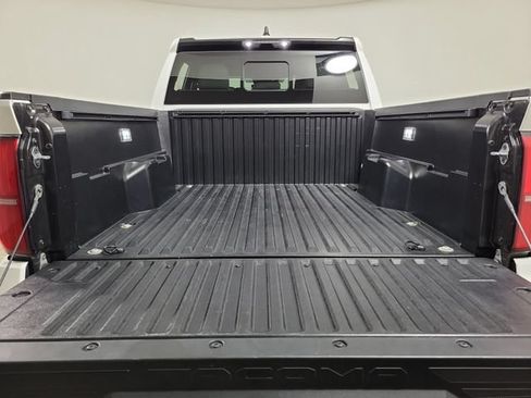 Used 2024 Toyota Tacoma SR5 w/ SR5 Upgrade Package RWD image 10