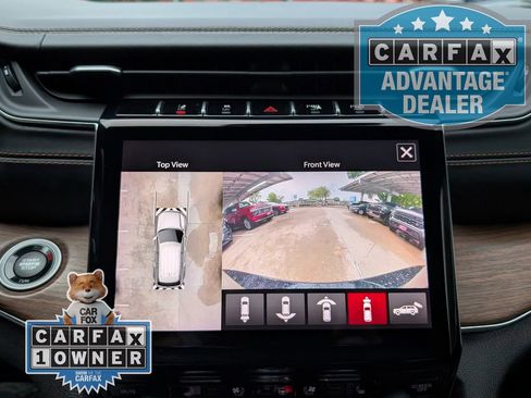 Used 2022 Jeep Grand Cherokee Summit AWD/4WD image 9