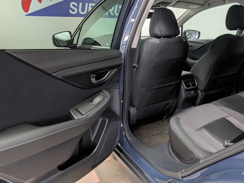 Used 2025 Subaru Outback Premium image 28