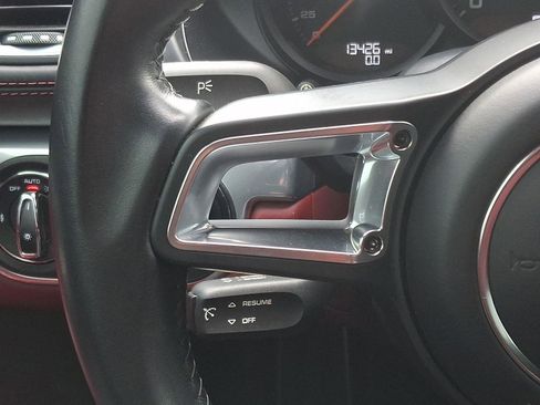 Used 2018 Porsche 718 Cayman GTS RWD image 18