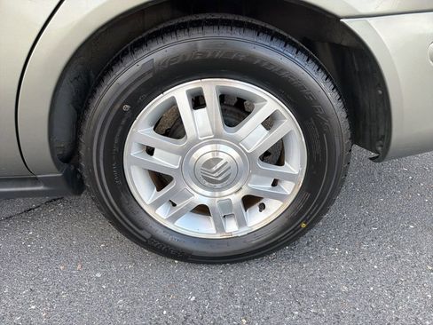 Used 2004 Mercury Sable LS Premium image 12
