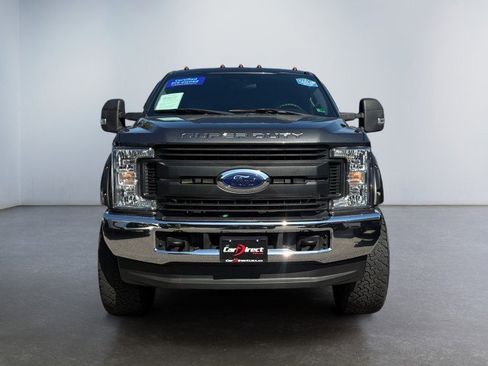 Used 2018 Ford F250 XL w/ Power Equipment Group image 7