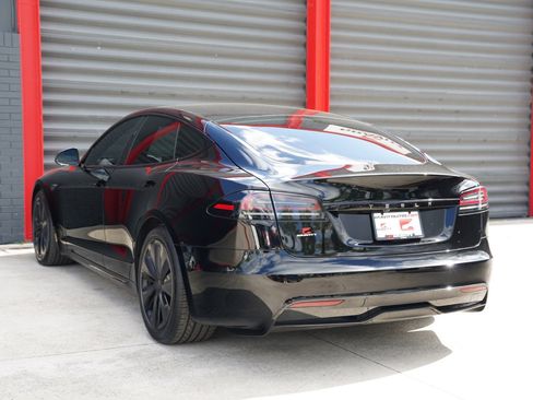 Used 2023 Tesla Model S Standard Range image 7