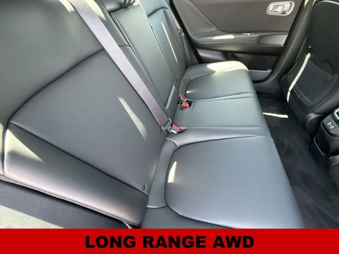 Certified 2024 Hyundai Ioniq 6 SEL AWD/4WD image 21