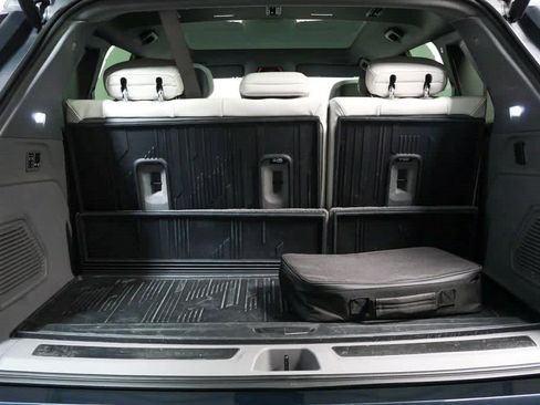 Certified 2026 Cadillac Escalade IQ Sport 1 w/ LPO, ONYX Package AWD/4WD image 19