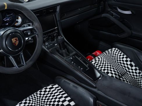 Used 2016 Porsche 911 GT3 RS image 48