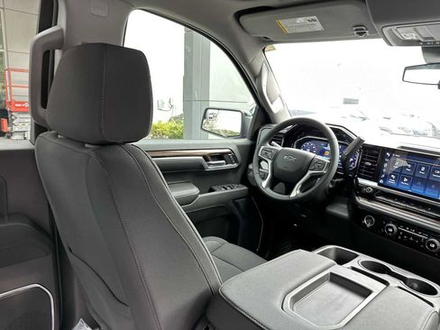 Certified 2023 Chevrolet Silverado 1500 RST AWD/4WD image 7