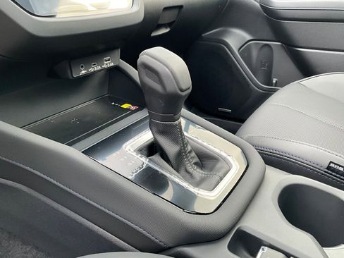 Used 2025 Subaru Forester Limited image 20