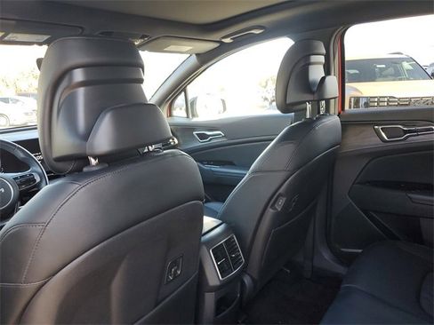 Used 2023 Kia Sportage X-Line w/ X-Line Premium Package image 10