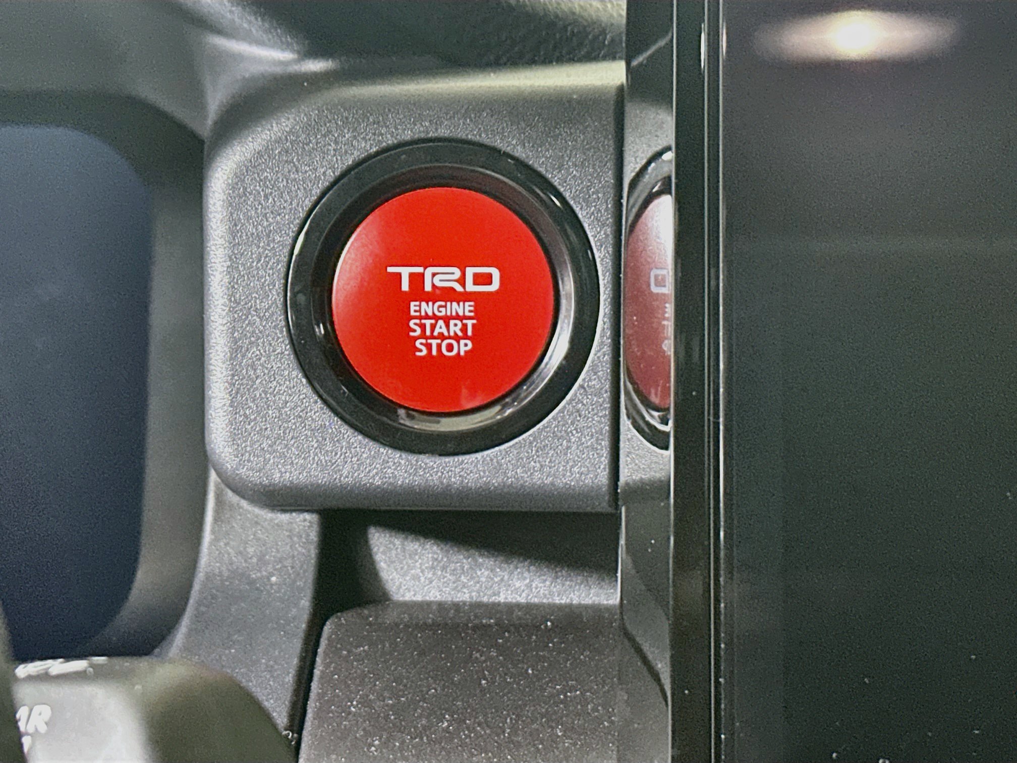 Certified 2025 Toyota 4Runner TRD Off-Road Premium AWD/4WD image 20